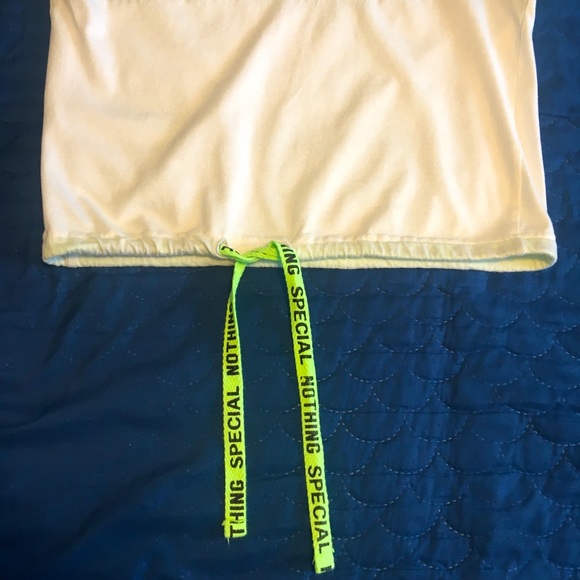 NOTHING SPECIAL Crop Top Work-Out Shirt (S) - Picture 4 of 6